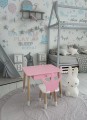 Stolik dziecięcy z szufladą i krzesełkiem korona – różowy zestaw mebli
