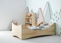 Łóżko dziecięce Montessori z barierkami drewniane