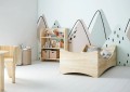 Łóżko dziecięce Montessori z barierkami drewniane