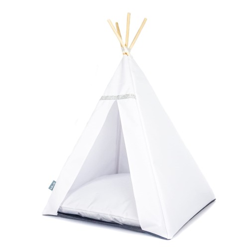 Tipi dla psa i kota glamour biale
